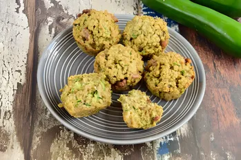 Biscuits med keso, zucchini och havregryn. Otroligt utsökt